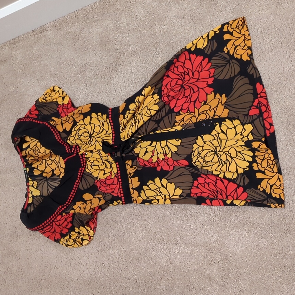 Leifsdottier 100% silk floral dress - size 8
